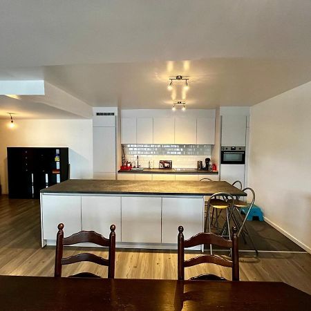 Big Apartment With Parking In Anvers Exterior foto