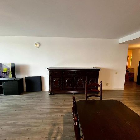 Big Apartment With Parking In Anvers Exterior foto