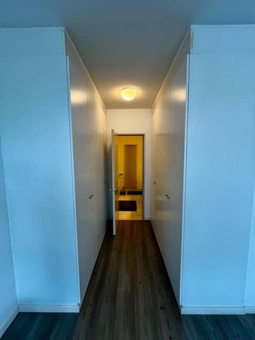 Big Apartment With Parking In Anvers Exterior foto
