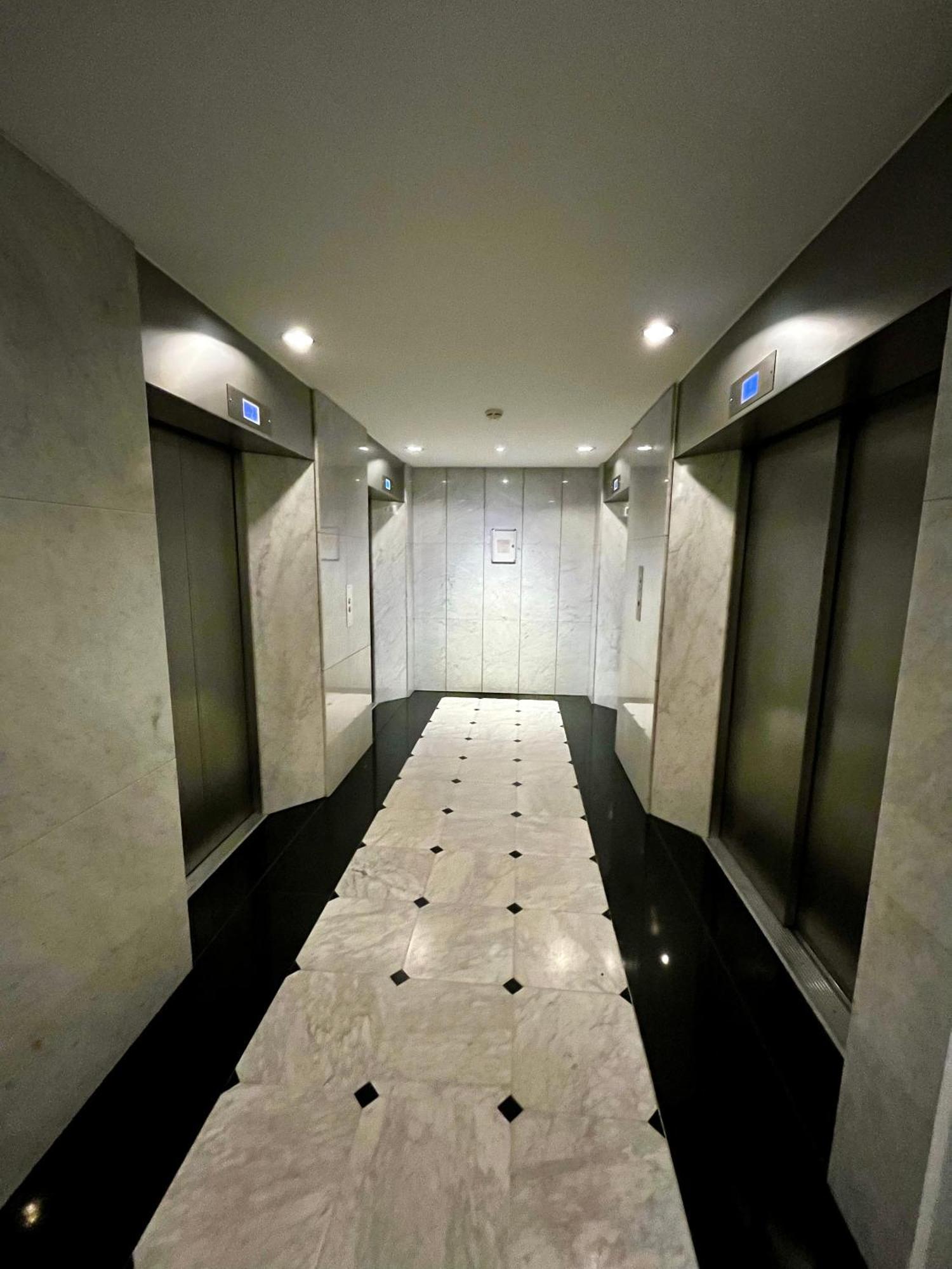 Big Apartment With Parking In Anvers Exterior foto
