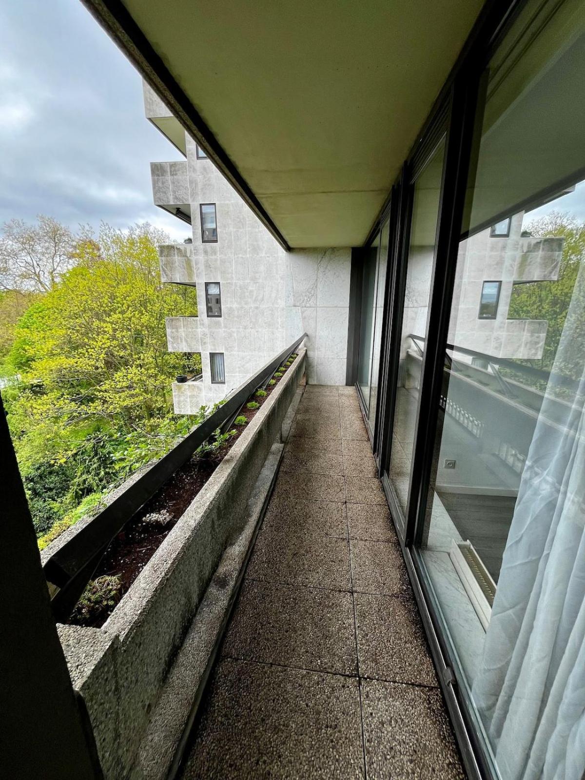 Big Apartment With Parking In Anvers Exterior foto